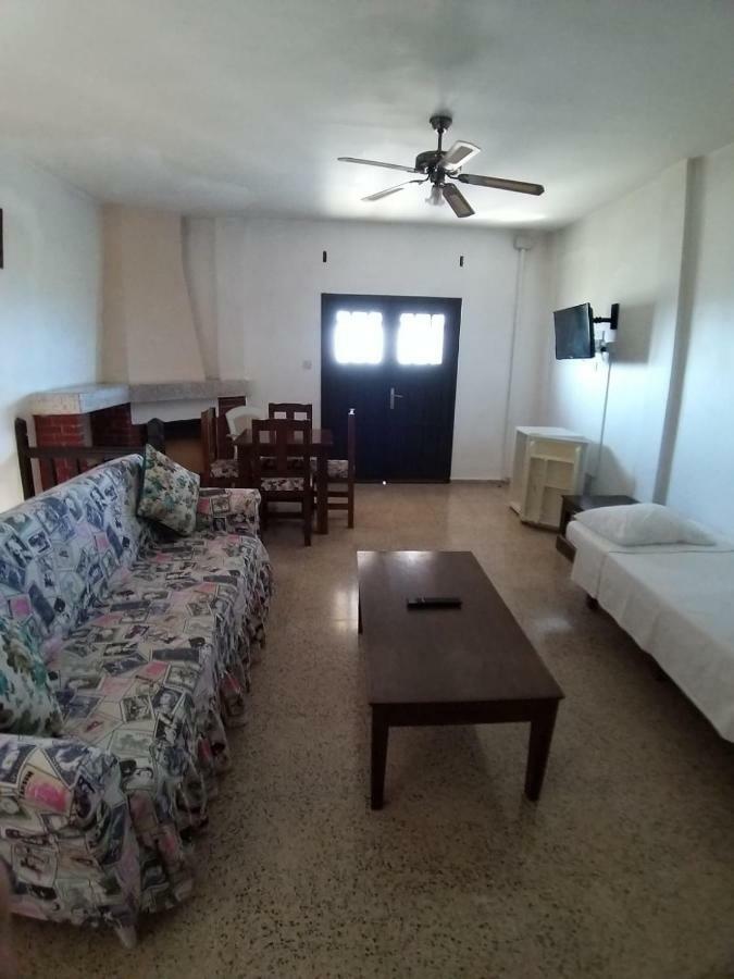 Balci Plaza Hotel And Balci Plaza Guest Bungalows Karpaz Peninsula Selenias Eksteriør bilde